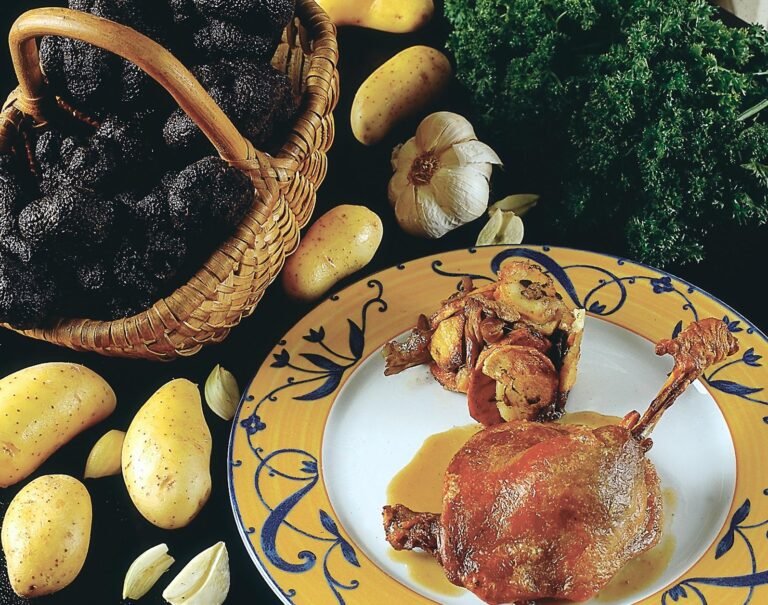 La gastronomie périgourdine : produits, saveurs et traditions Une invitation à table au cœur du Périgord Noir 3798 auberge de la truffe © auberge de la truffe