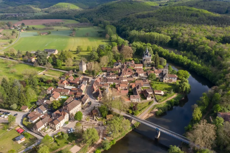 6038 village de saint leon sur vezere © dordogne libre