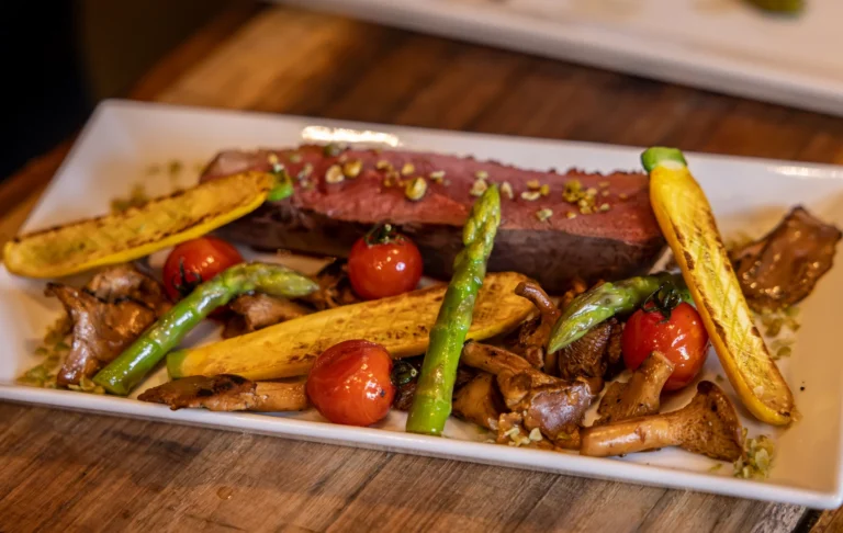 La gastronomie périgourdine : produits, saveurs et traditions Une invitation à table au cœur du Périgord Noir 6082 cdt 24 experience master chef © déclic & décolle expireson 2027 06 30