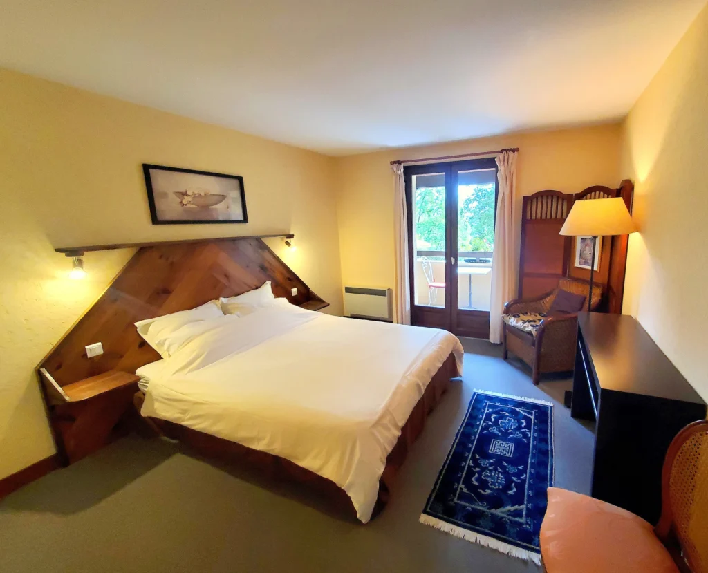 chambre hotel relais cote jor perigord (5)